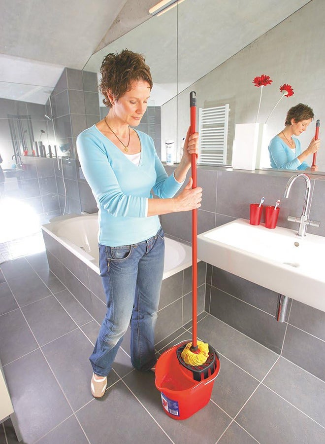 Vileda - Supermocio Soft Floor Mop Refill, Easy-click, Microfibre, Ergonomic, Machine washable Yellow/Red - Image 1