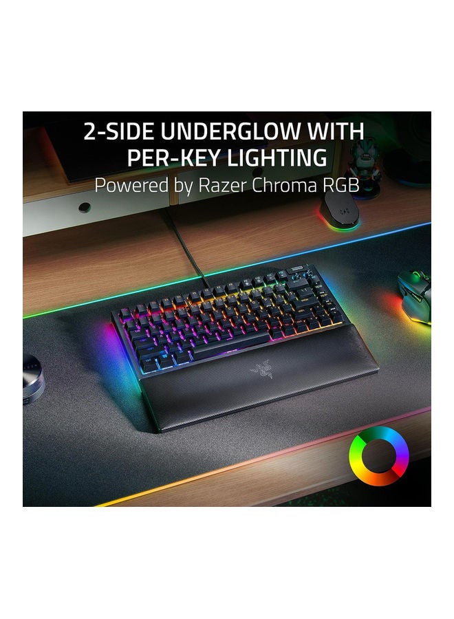 ريزر - لوحة مفاتيح ميكانيكية للألعاب Razer BlackWidow V4 75%، تصميم قابل للتبديل السريع، مدمج ومتين، مفاتيح لمسية برتقالية، Chroma RGB، MF Roller ومفاتيح الوسائط، مسند معصم مريح - أسود - Image 1