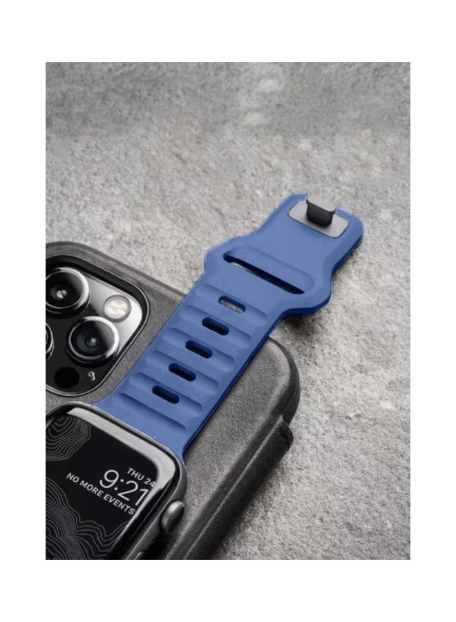 Spigen Silicone Sport Strap For Apple Watch 44Mm, 45Mm, 49Mm Series 8, 7, 6, 5, 4, 3, 2 And SE Blue - Image 2