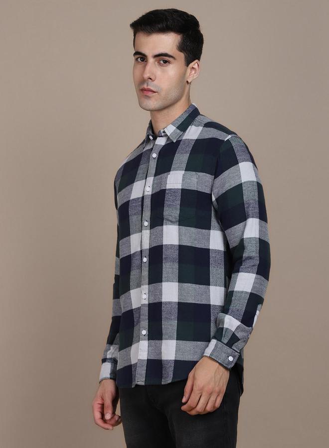 Dennis Lingo Checked Long Sleeves Casual Shirt by Styli  - Image 4