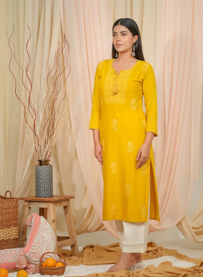 DW Floral Embroidered Tie-Up Neck Straight Kurta by Styli  - Image 3