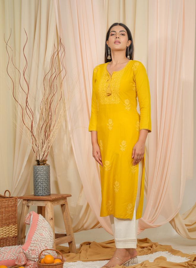 DW Floral Embroidered Tie-Up Neck Straight Kurta by Styli  - Image 4
