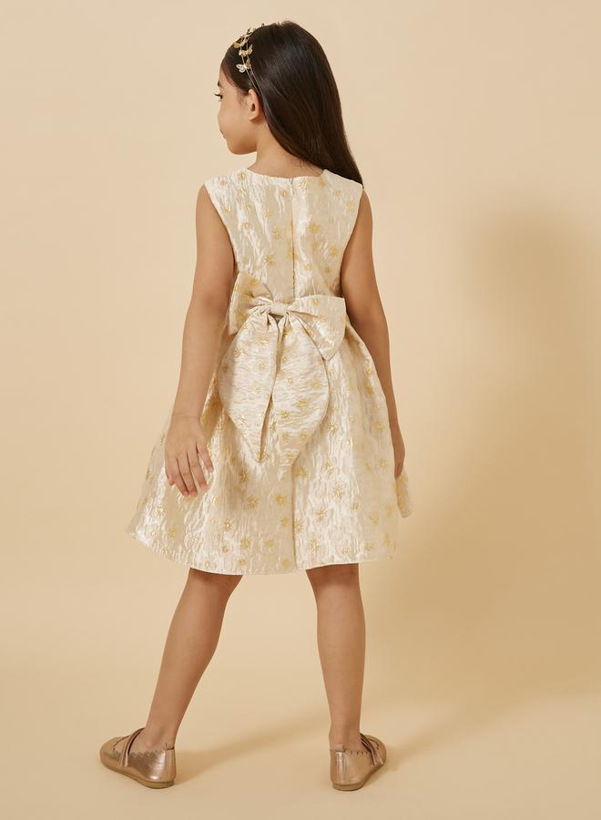 Styli Jacquard Pleated Sleeveless Dress  - Image 4