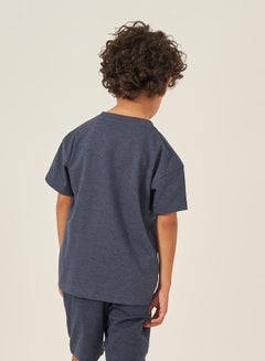 Styli Solid Oversized T-Shirt with Badge Detail  - Image 4
