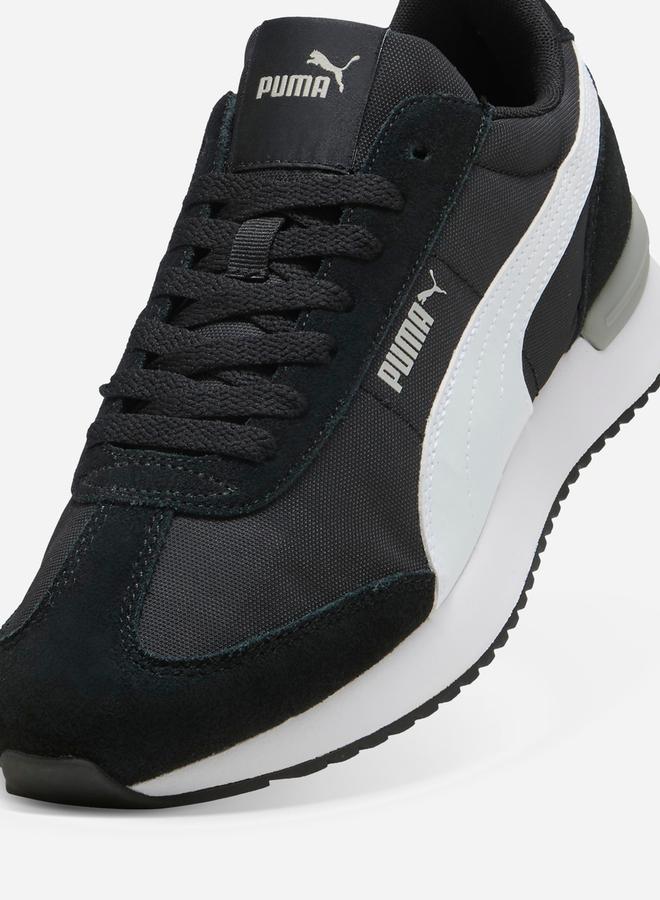 R78 Wind MU Sneakers