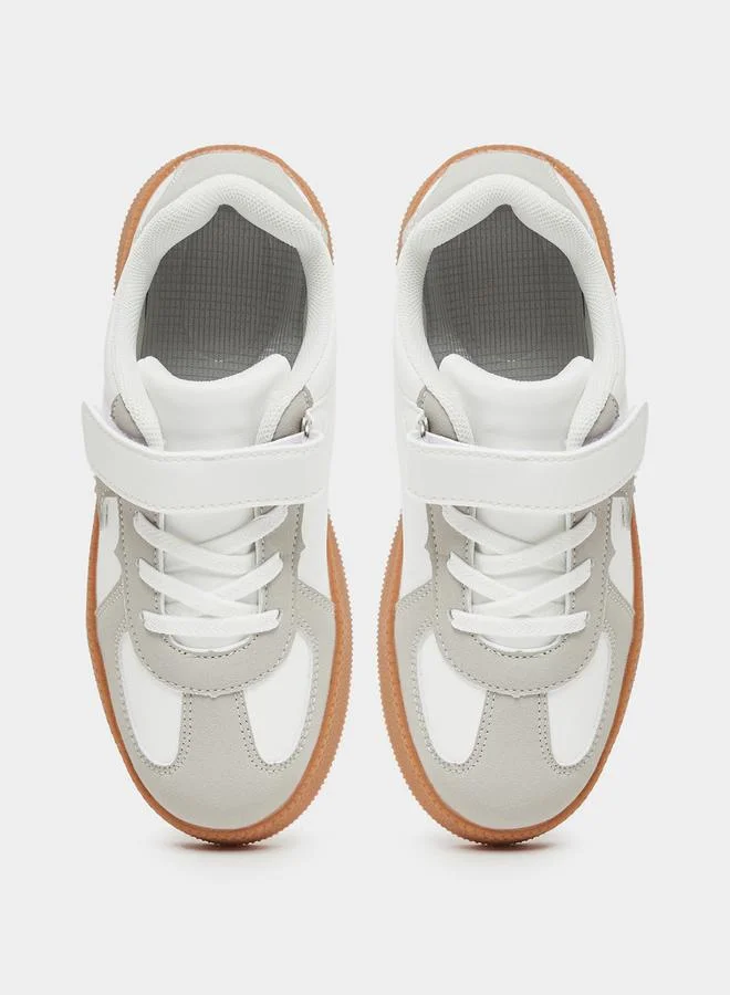 Styli Star Patchwork Color Block Shoes