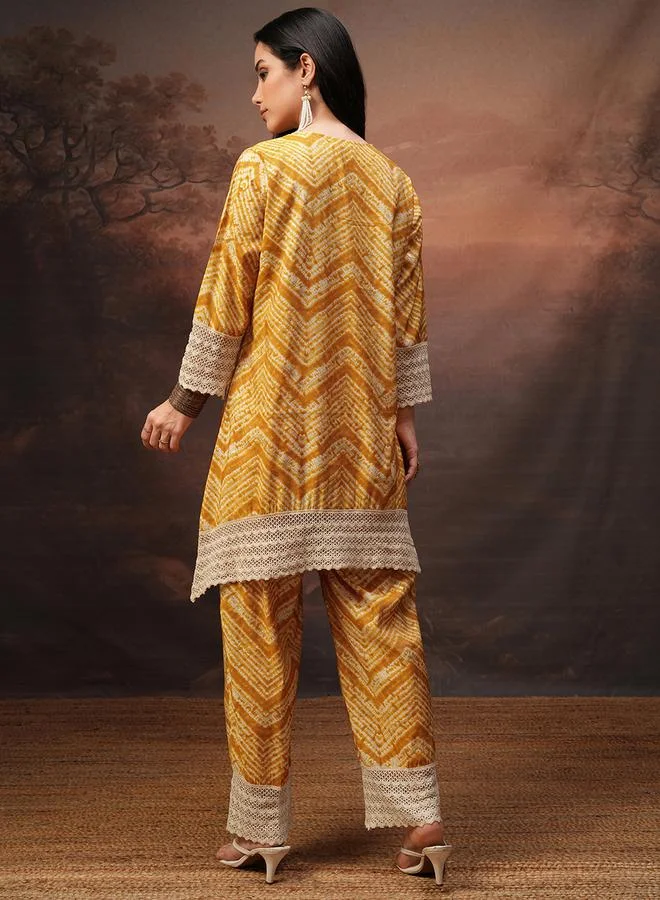 Vishudh Vishudh Printed V-Neck Lace Trims Tunic with Trousers Co-Ords