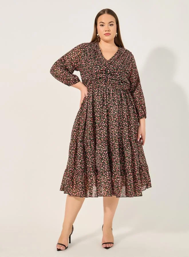 Styli Plus Size Floral Print V Neck A-Line Midi Dress