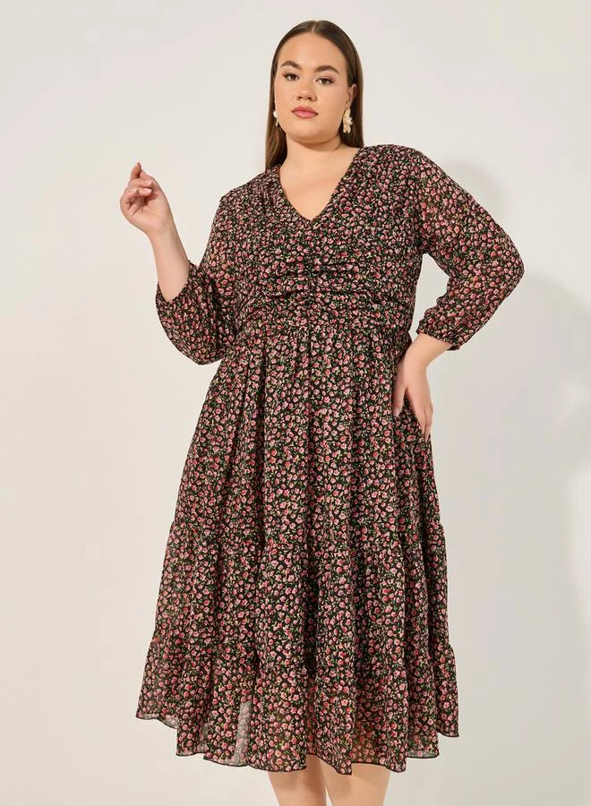 Styli Styli Plus Size Floral Print V Neck A-Line Midi Dress