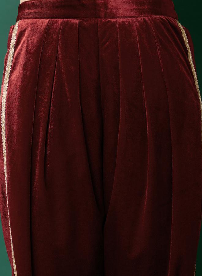NOH.VOH Embroidered Velvet Peplum Top With Dhoti Pants by Styli  - Image 5