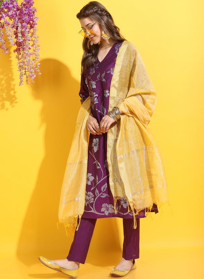 Vishudh Vishudh Women Floral Kurta with Trouser & Dupatta by Styli  - Image 1