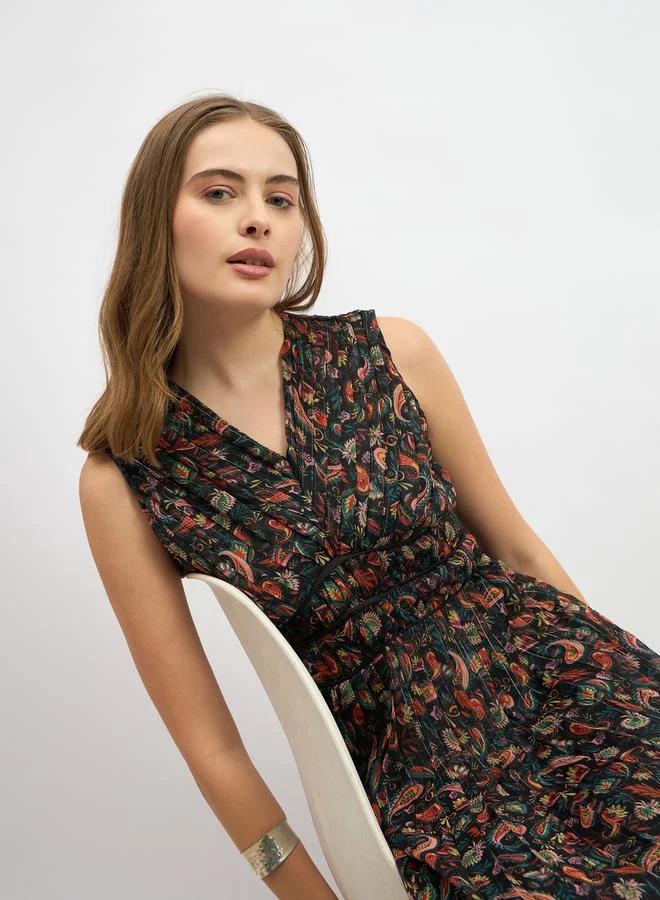 Styli Styli Paisley Print Pleated A-Line Midi Dress
