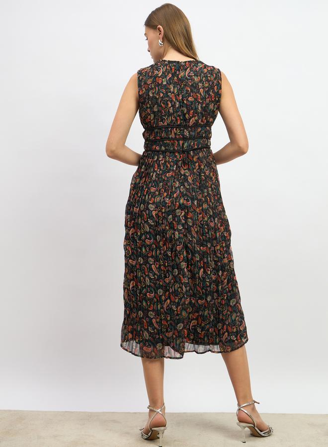 Styli Paisley Print Pleated A-Line Midi Dress - Image 5