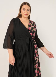 Styli Print 3/4th Sleeves A-Line Maxi Dress  - Image 3
