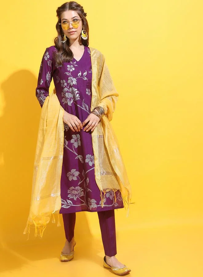 Vishudh Vishudh Women Floral Kurta with Trouser & Dupatta by Styli