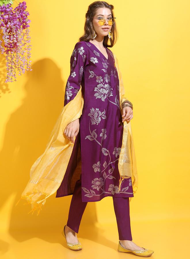 Vishudh Vishudh Women Floral Kurta with Trouser & Dupatta by Styli  - Image 5