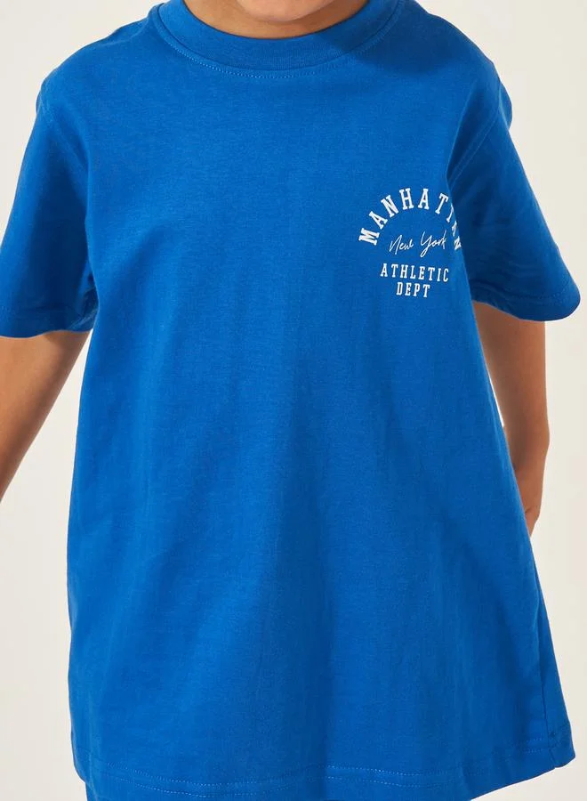 Styli  Slogan Print Short Sleeve T-Shirt and Shorts Set for Men | Best Price UAE