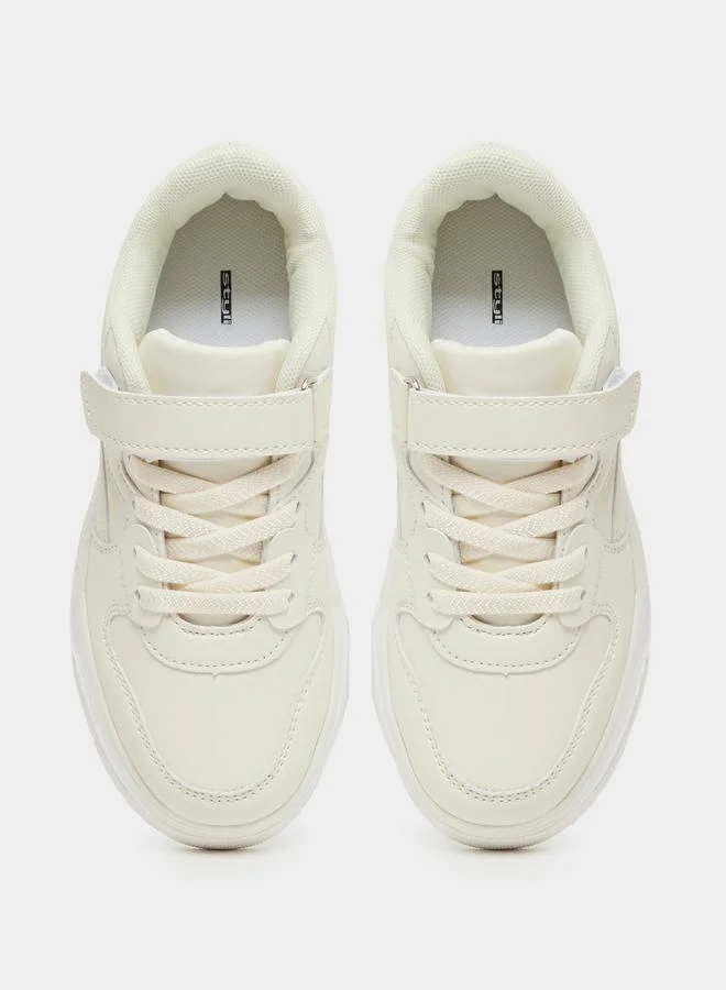 ستايلي Panelled Sneakers with Hook and Loop Closure