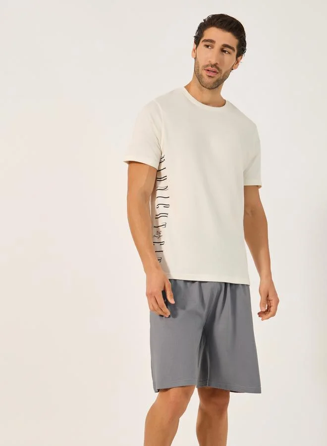 ستايلي Slogan Printed Round Neck T-Shirt and Short Pyjama Set