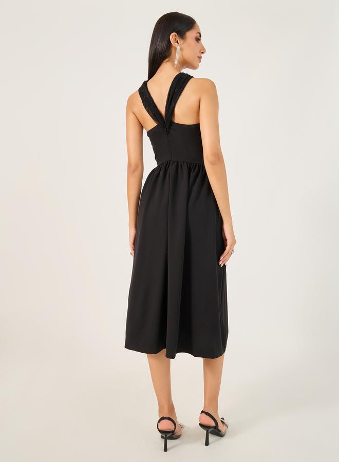 ستايلي فستان بياقة هالتر - Image 5