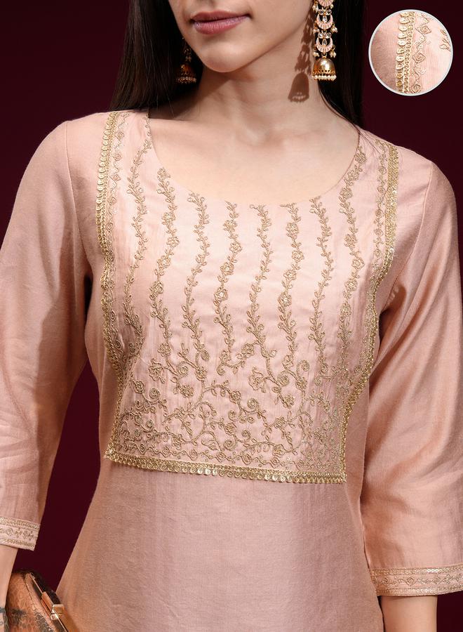 فيشود كورتا مطرز بالزهور بياقة مطرزة بالترتر - Image 5