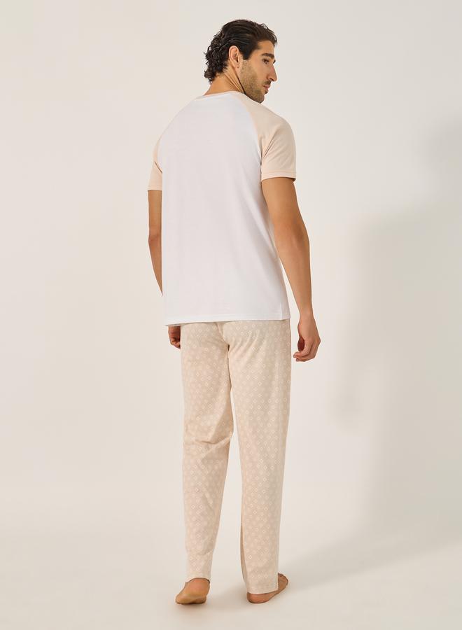 Styli Color Block Raglan Sleeve T-Shirt and Printed Pyjama Set  - Image 5