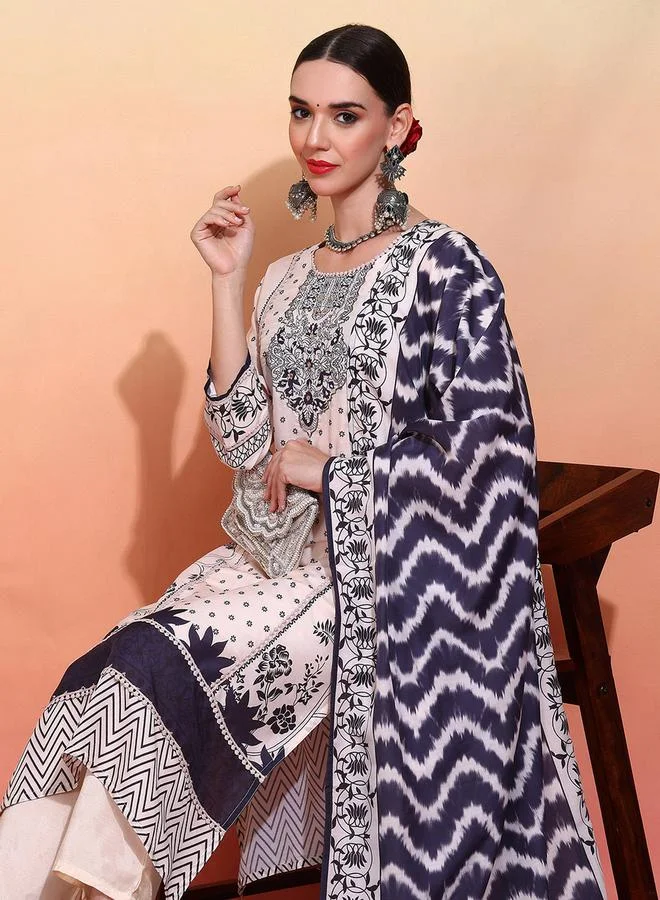 DW House of Pataudi Ethnic Motif Embroidered Kurta & Trouser With Dupatta by Styli