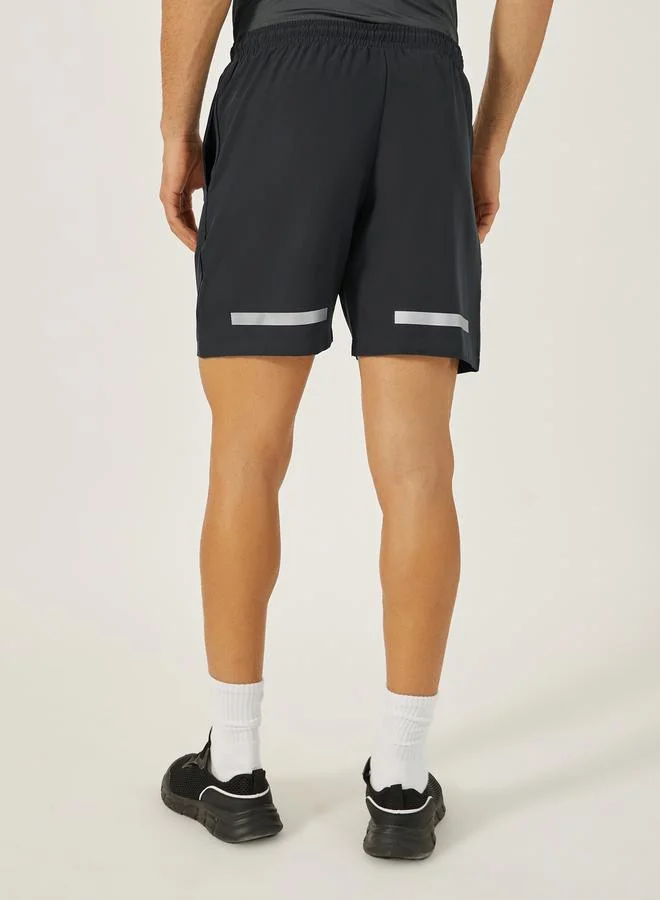 Styli Back Reflector Print Training Shorts with Pockets