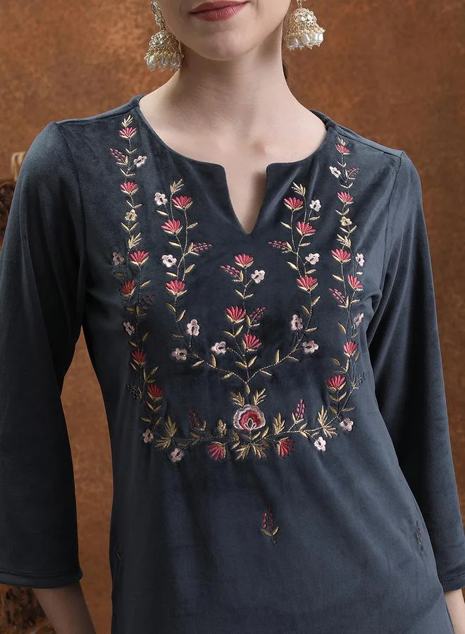 Vishudh Navy Blue Floral Embroidered Straight Kurta by Styli