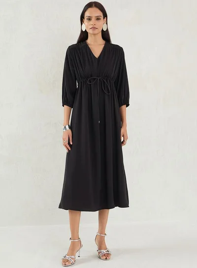 Femmella Tie Waist Midi Dress