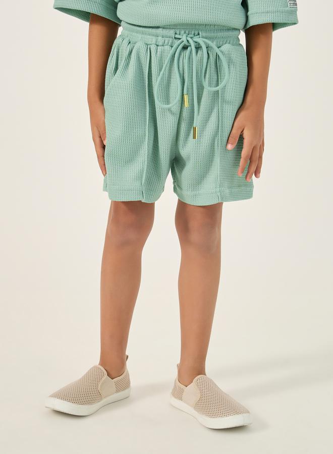 Styli Textured Knit Polo T-Shirt and Shorts Set - Image 4