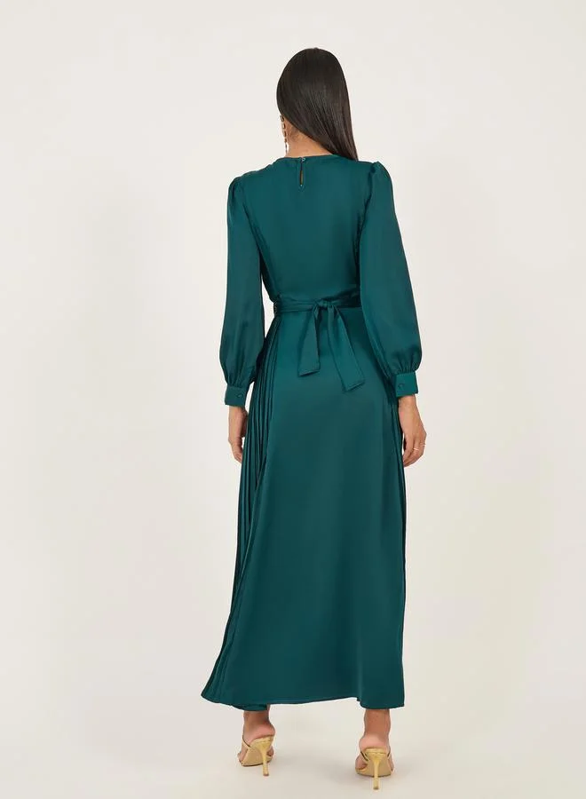 Styli Emerald Satin Maxi Dress