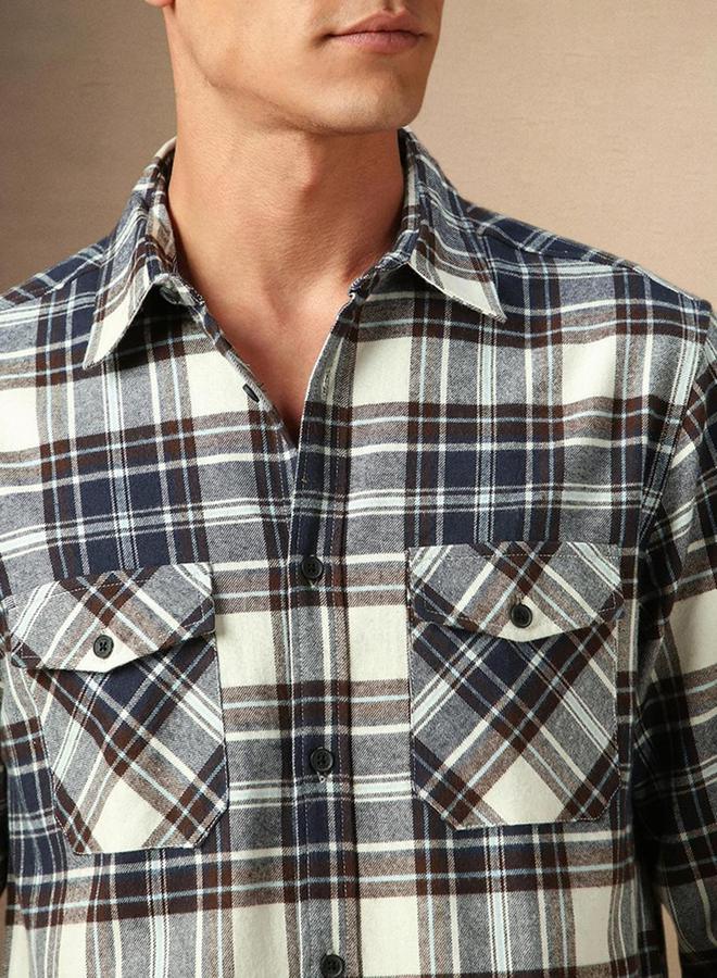 Dennis Lingo Plaid Flannel Long Sleeves Shirt by Styli  - Image 5