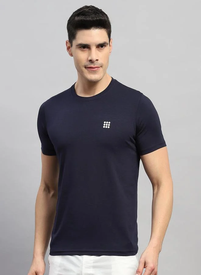 Rock.it Men Navy Solid Round Neck T-Shirt by Styli