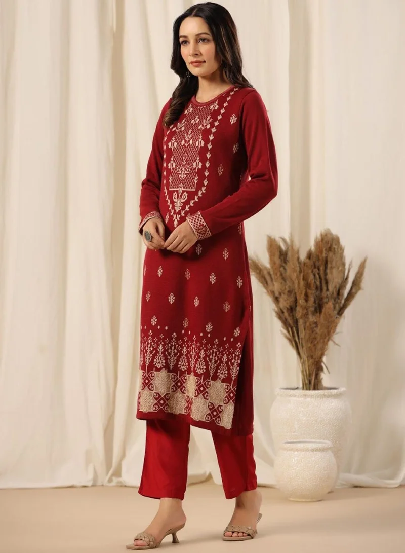 آي شين Women's Maroon Polyester Blend Embellished Tunic Straight Fit Kurta