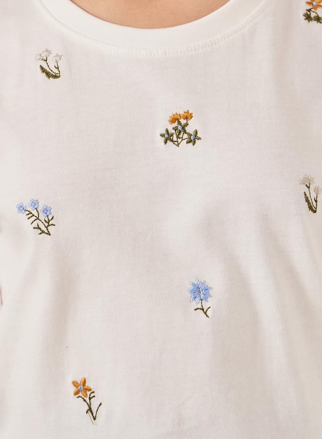 Styli Embroidered Short Sleeve T-Shirt  - Image 3