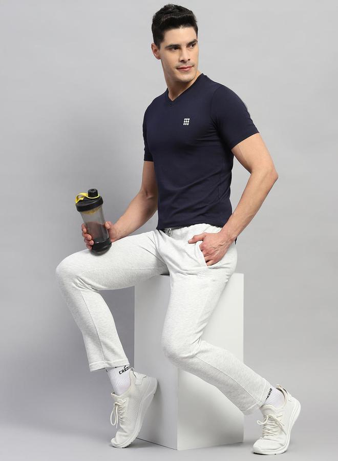 Rock.it Men Navy Solid V Neck Short Sleeves T Shirt - Image 5