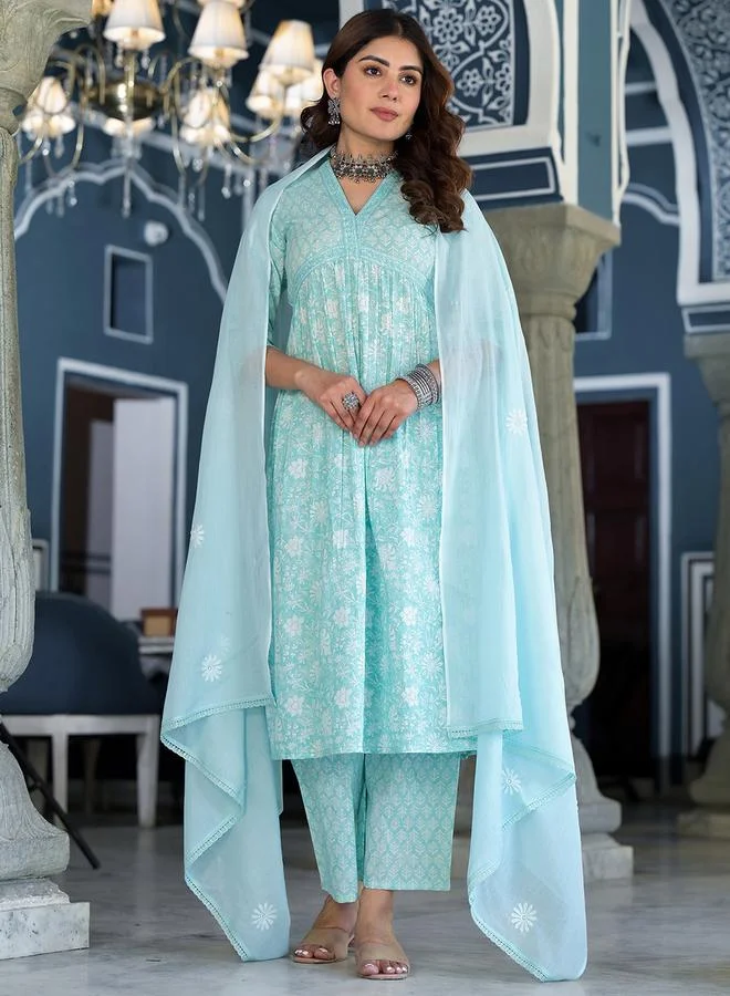 فيشود Blue Cotton Floral Printed Kurta Set with Dupatta by Styli