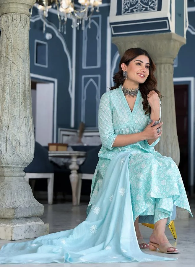 فيشود Blue Cotton Floral Printed Kurta Set with Dupatta by Styli