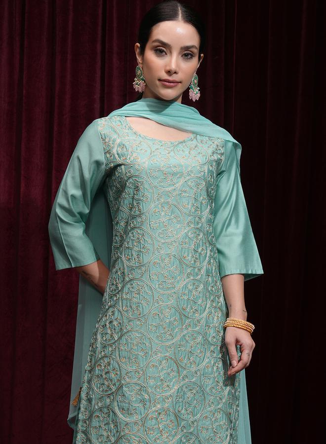 Vishudh Women Blue Embroidered Kurta Set - Image 1