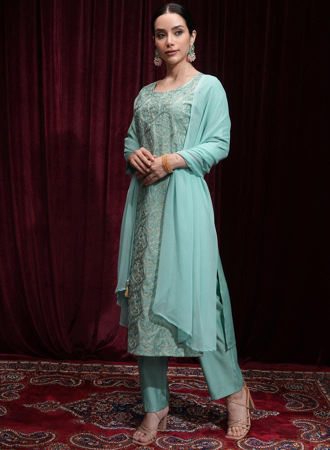 Vishudh Women Blue Embroidered Kurta Set - Image 4