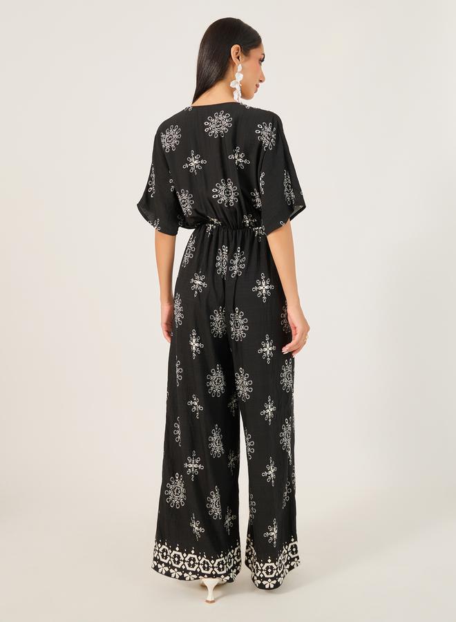 Styli Printed V Neck Short Sleeve Jumpsuit  - Image 4