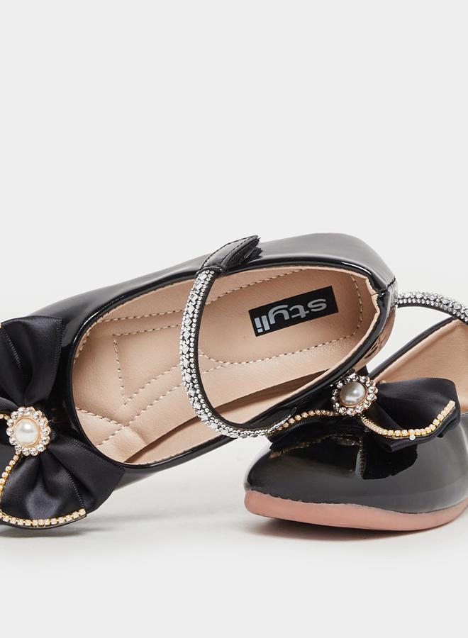 Styli Embellished Round Toe Ballerina Shoes with Bow Detail  - Image 3