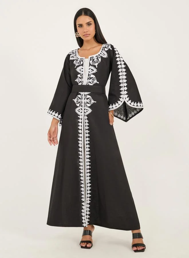 مكسيم كريشن Embroidered Bell Sleeves A-Line Jalabiya